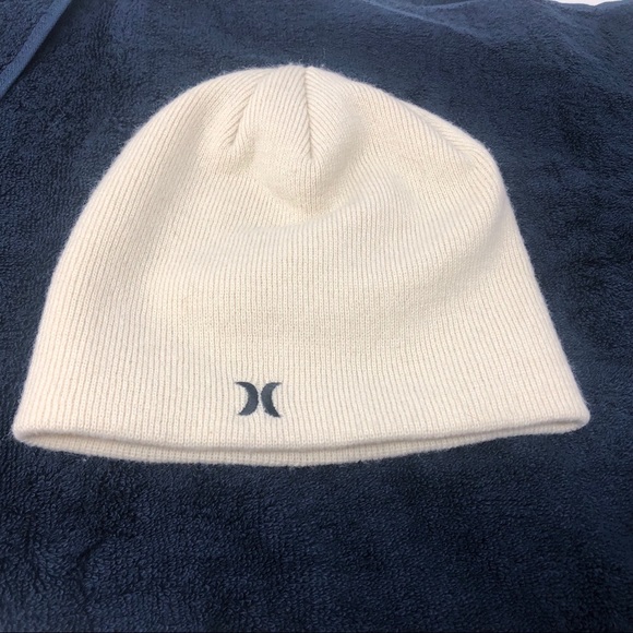 Accessories - Hurley beanie